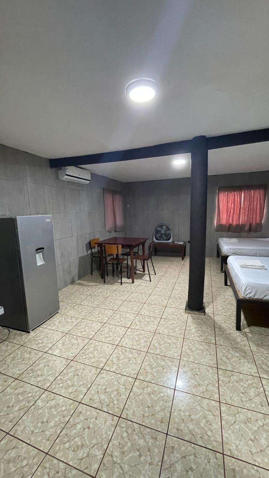Be My Guest Cabinas Puerto Viejo de Talamanca Esterno foto